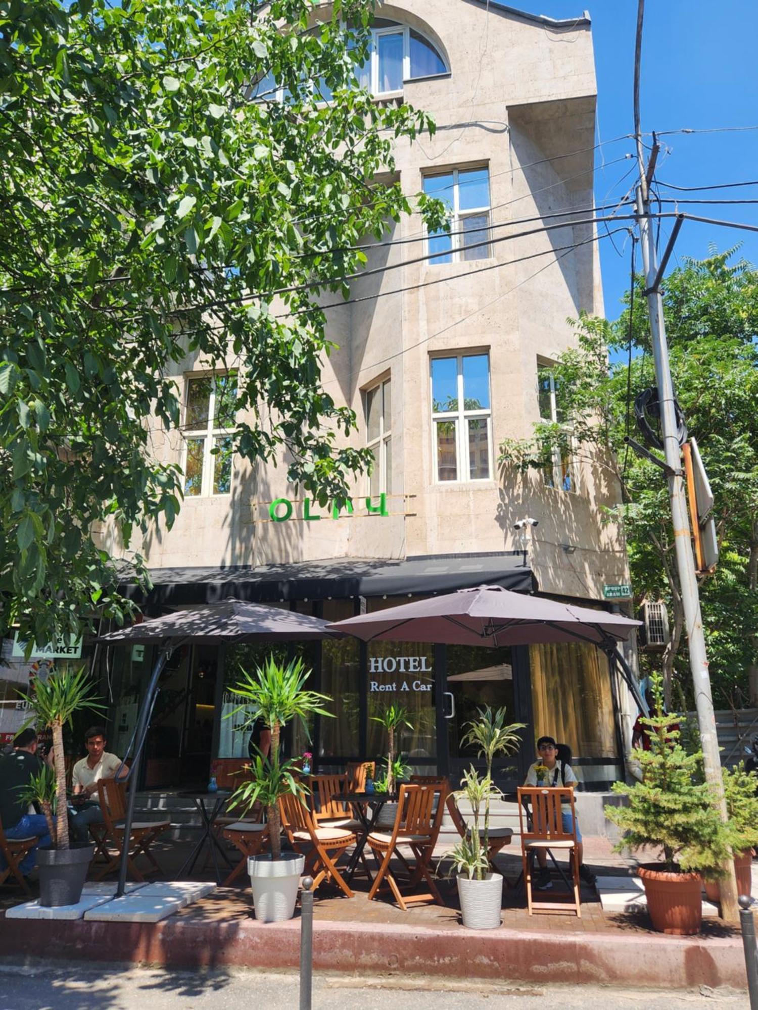 Olive Hotel Erivan Exterior foto